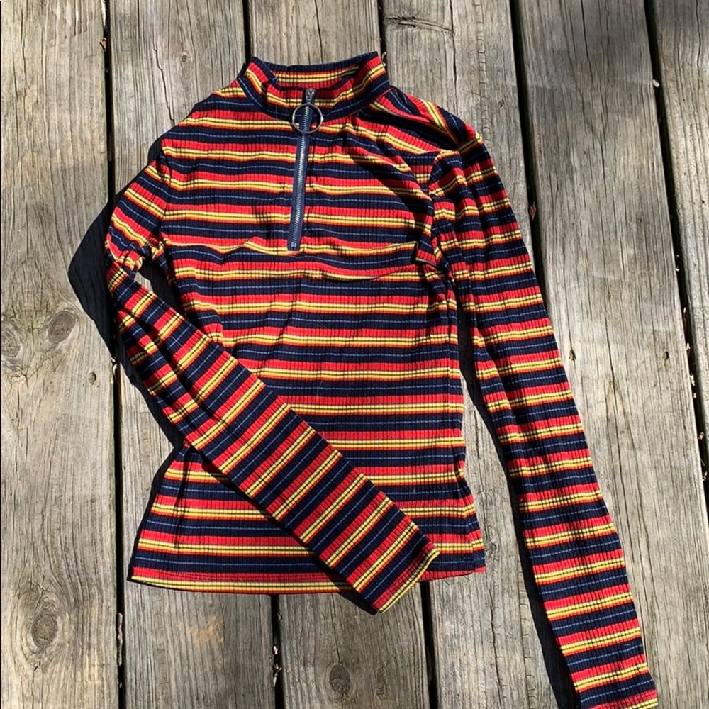 striped turtle neck
